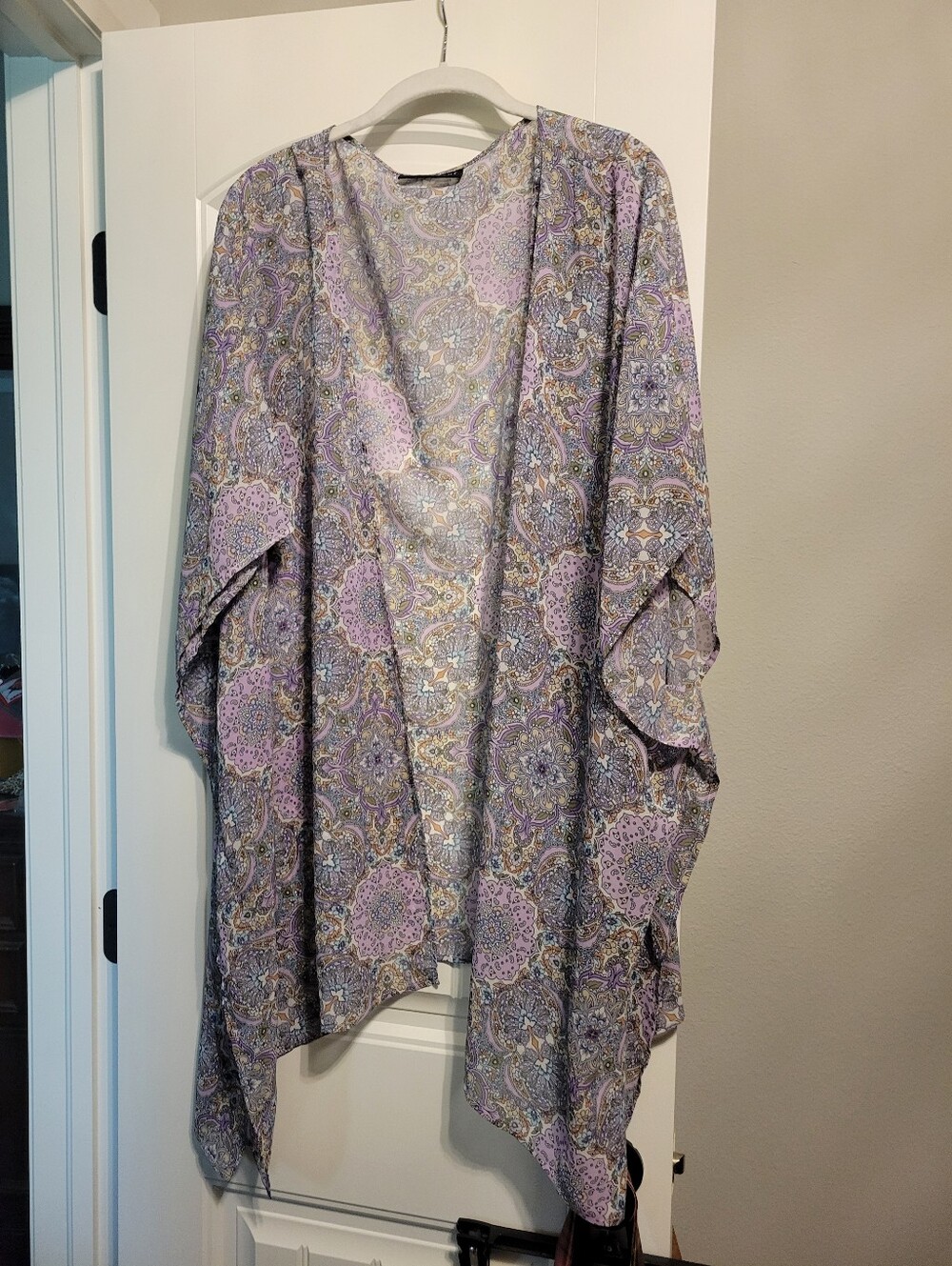 Lane Bryant Lavender Paisley Open-Front Drape Cape